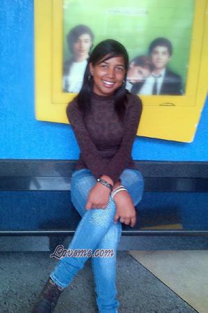 168310 - July Age: 30 - Venezuela