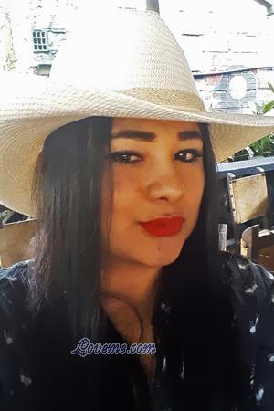 172820 - Sandra Age: 35 - Colombia
