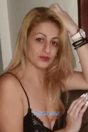 198927 - Angela Age: 44 - Costa Rica