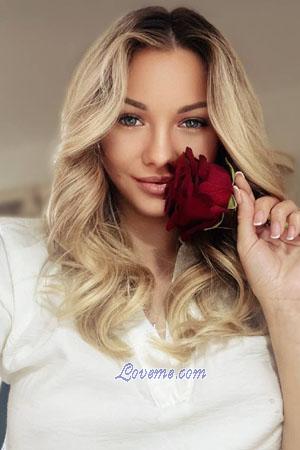 202727 - Yana Age: 27 - Ukraine