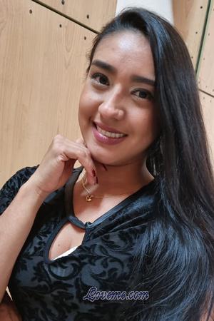 204160 - Jessica Age: 30 - Colombia