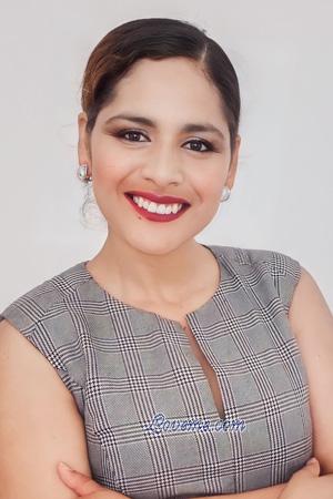 215249 - Elsa Age: 33 - Spain