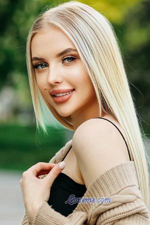 215836 - Lana Age: 22 - Ukraine