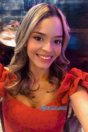 220402 - Diana Age: 37 - Colombia