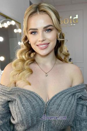 222823 - Illona Age: 24 - Ukraine