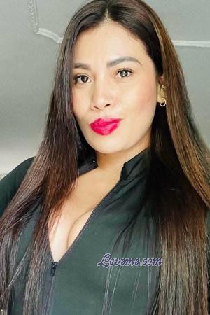 223223 - Estefania Age: 32 - Colombia